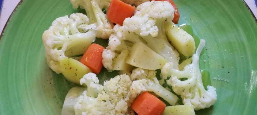 Aprovecha el Varoma de Thermomix®: Magro de cerdo con tomate y verduras