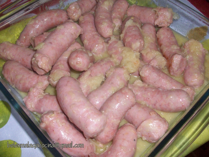 SALCHICAS DE POLLO AL VINO