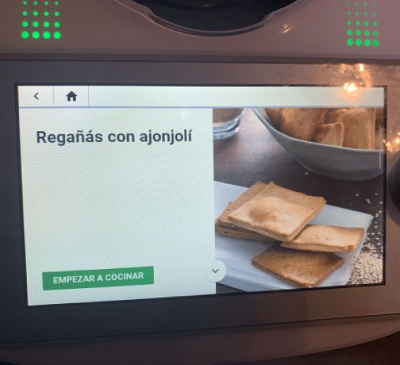 REGAÑAS DE AJOLI